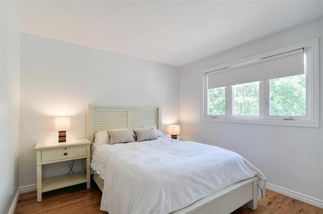 129 Daniels Cres, House detached with 3 bedrooms, 4 bathrooms and 2 parking in Ajax ON | Image 15