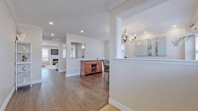 213 Blackburn Dr, House detached with 4 bedrooms, 3 bathrooms and 4 parking in Brantford ON | Image 17