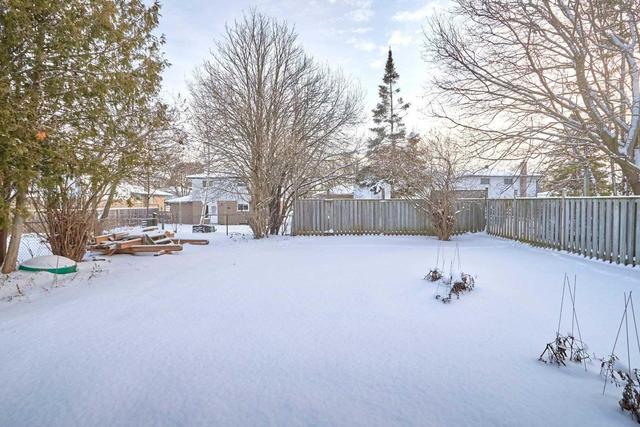 269 Cook St, House detached with 4 bedrooms, 2 bathrooms and 8 parking in Barrie ON | Image 3