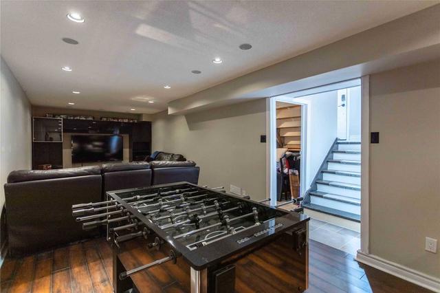 109 Old Sheppard Ave, House semidetached with 4 bedrooms, 3 bathrooms and 4 parking in Toronto ON | Image 23