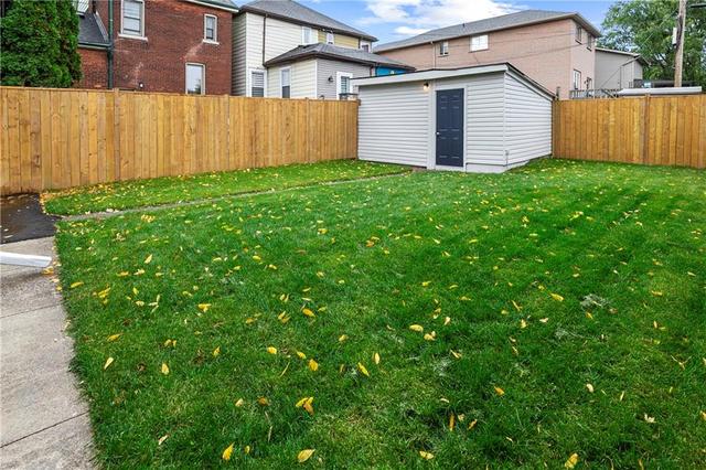 347 John Street, House semidetached with 4 bedrooms, 1 bathrooms and 2 parking in Hamilton ON | Image 30