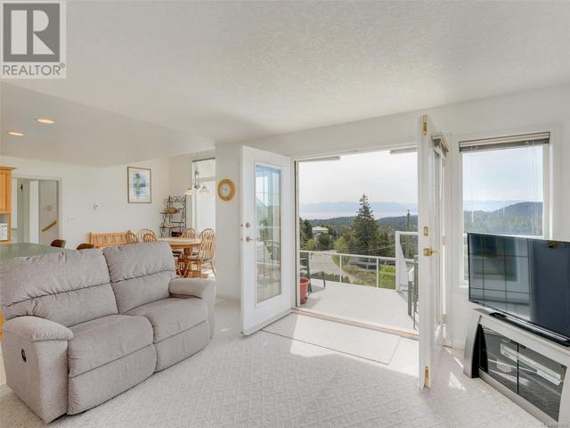 3509 Sunheights Dr, House detached with 4 bedrooms, 3 bathrooms and 4 parking in Langford BC | Image 4