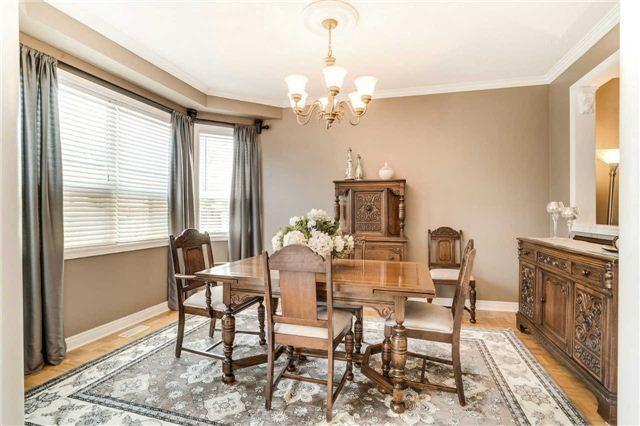 81 Via Carmine Ave, House detached with 4 bedrooms, 3 bathrooms and 4 parking in Vaughan ON | Image 5
