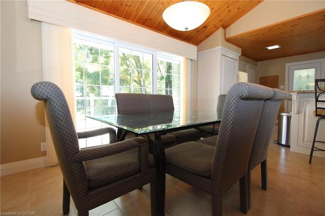 10258 Shoreline Drive, House detached with 4 bedrooms, 2 bathrooms and null parking in Lambton Shores ON | Image 24