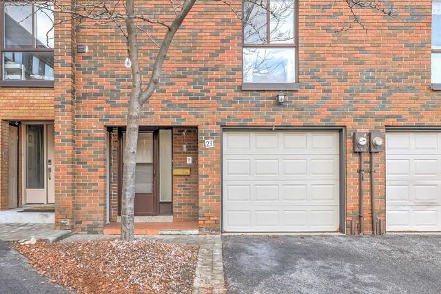 23 Laurie Shep Way, Townhouse with 3 bedrooms, 2 bathrooms and 2 parking in Toronto ON | Card Image