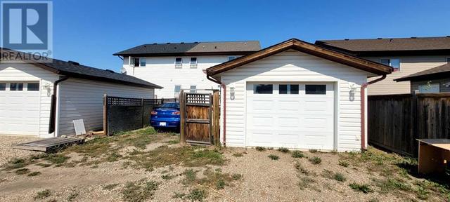 5909 53 Avenue, House semidetached with 4 bedrooms, 3 bathrooms and 2 parking in Stettler AB | Image 10