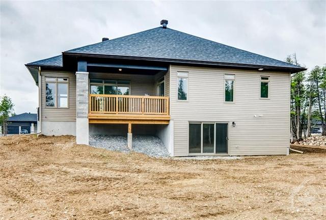 52 Morning Flight Court, House detached with 3 bedrooms, 2 bathrooms and 6 parking in Greater Madawaska ON | Image 30