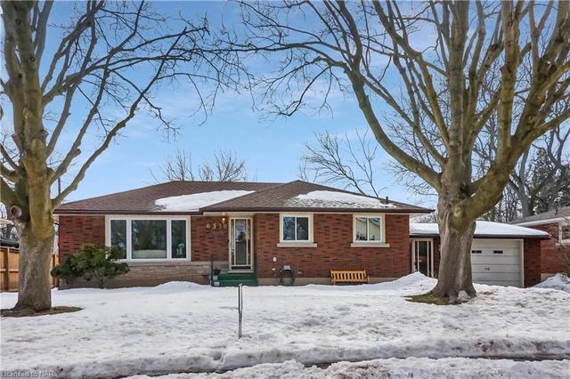 6326 Sheldon Street, House detached with 3 bedrooms, 2 bathrooms and null parking in Niagara Falls ON | Image 1