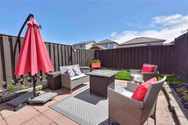 3 - 174 Highbury St, Condo with 3 bedrooms, 3 bathrooms and 1 parking in Hamilton ON | Image 16