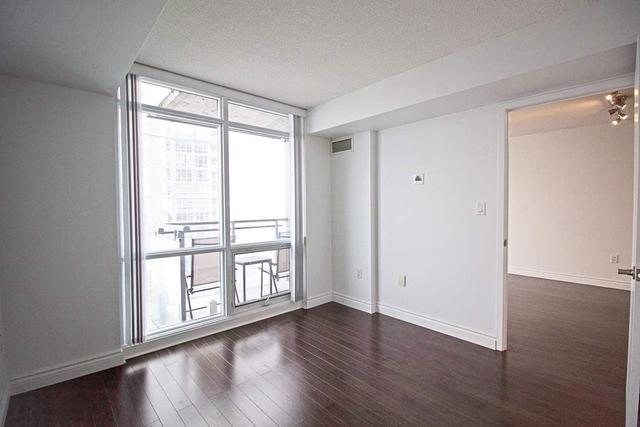 5107 - 11 Brunel Crt, Condo with 1 bedrooms, 1 bathrooms and 1 parking in Toronto ON | Image 11