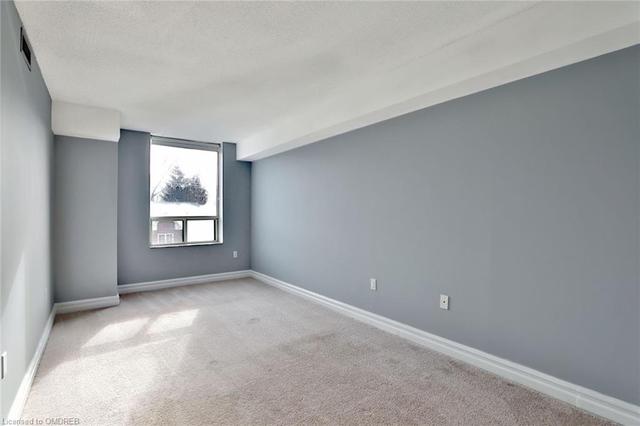 306 - 221 Robinson St, Condo with 2 bedrooms, 2 bathrooms and null parking in Oakville ON | Image 7