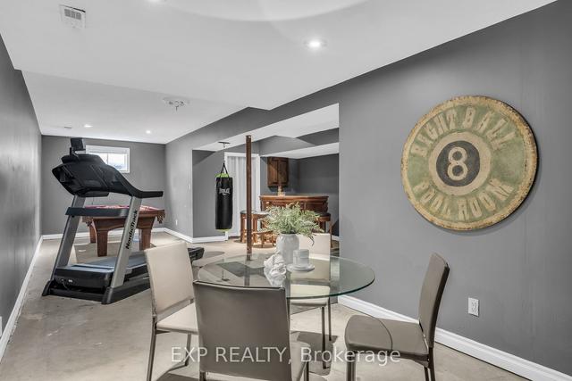 9710 Oak Ridges Dr, House detached with 4 bedrooms, 3 bathrooms and 8 parking in Hamilton TP ON | Image 22