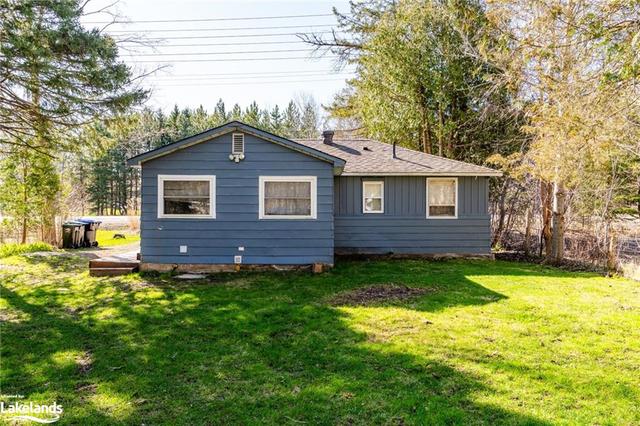 14193 Hwy 12, House detached with 3 bedrooms, 1 bathrooms and 6 parking in Tay ON | Image 14