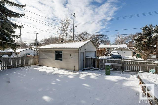 12414 75 St Nw, House detached with 6 bedrooms, 2 bathrooms and 5 parking in Edmonton AB | Image 71