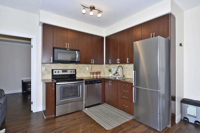 923 - 22 East Haven Dr, Condo with 2 bedrooms, 2 bathrooms and 1 parking in Toronto ON | Image 18