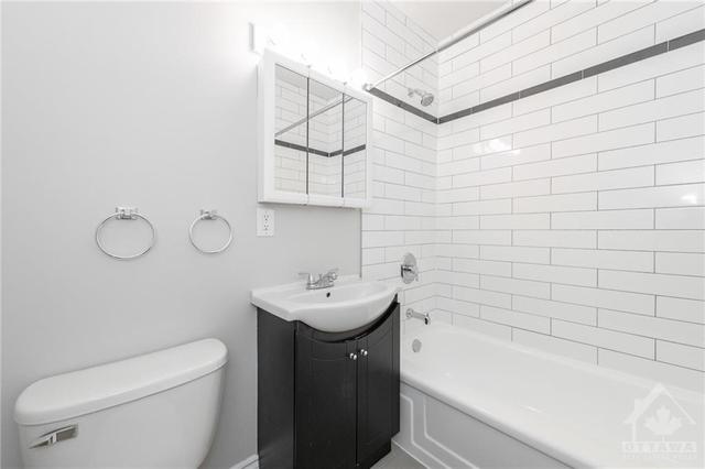 41 - 200 Bronson Avenue, Condo with 2 bedrooms, 1 bathrooms and null parking in Ottawa ON | Image 7