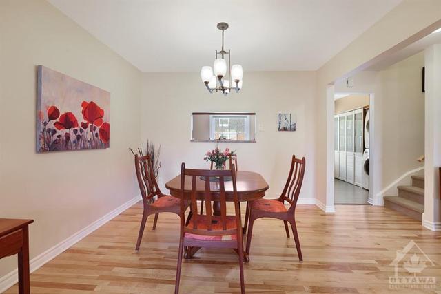 12 Moorside Private, Townhouse with 3 bedrooms, 3 bathrooms and 2 parking in Ottawa ON | Image 12