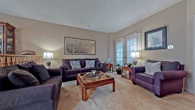 29 Redwood Lane, House detached with 3 bedrooms, 3 bathrooms and 6 parking in Markham ON | Image 25