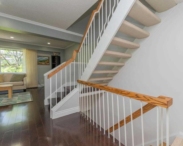 10 Gypsy Roseway, Townhouse with 3 bedrooms, 3 bathrooms and 2 parking in Toronto ON | Image 37