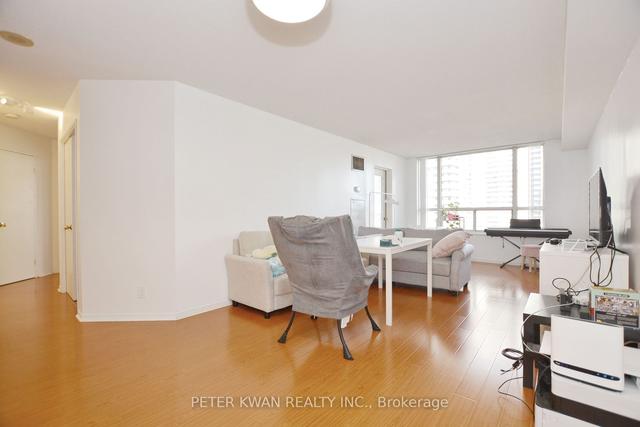 1005 - 100 Upper Madison Ave, Condo with 2 bedrooms, 2 bathrooms and 1 parking in Toronto ON | Image 7