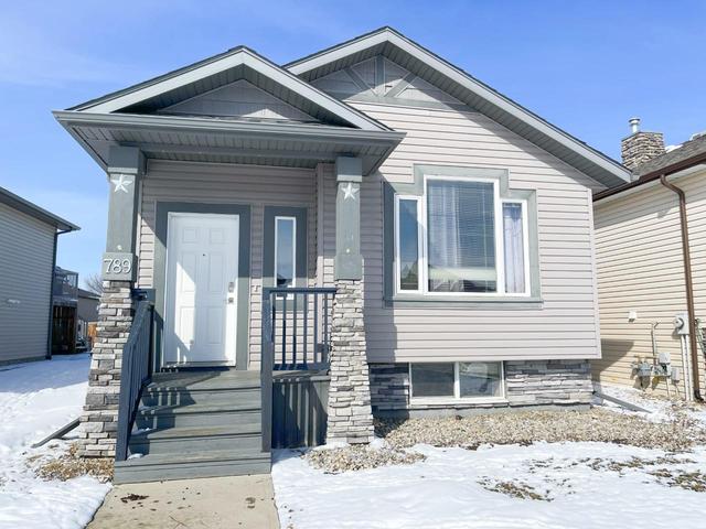789 Mt Sundance Lane W, House detached with 4 bedrooms, 2 bathrooms and 1 parking in Lethbridge AB | Image 1