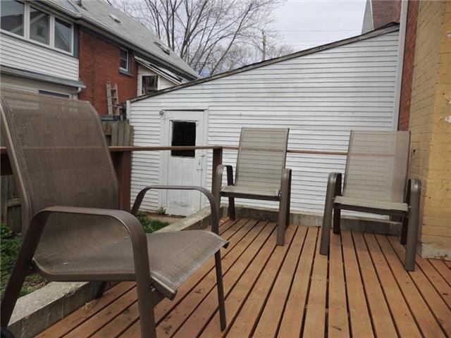 915 Vine St, House detached with 3 bedrooms, 1 bathrooms and 2 parking in Cambridge ON | Image 9