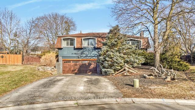 10 Thicketwood Crt, House detached with 3 bedrooms, 2 bathrooms and 6 parking in Brantford ON | Image 1