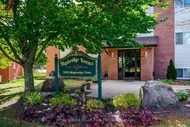 302 - 2020 Mapleridge Dr, Condo with 2 bedrooms, 2 bathrooms and 1 parking in Peterborough ON | Image 1