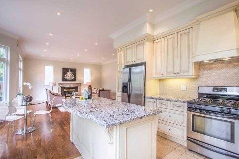 394 Hillcrest Ave, House detached with 4 bedrooms, 5 bathrooms and 2 parking in Toronto ON | Image 4