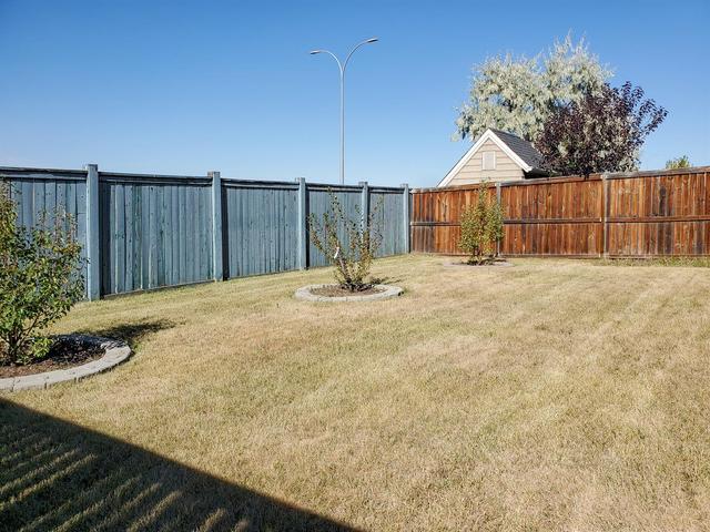 224 Willowmere Way, House detached with 3 bedrooms, 2 bathrooms and 2 parking in Calgary AB | Image 38