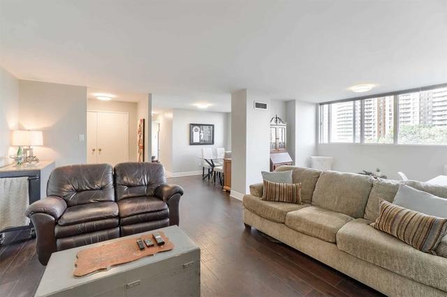 501 - 3695 Kaneff Cres, Condo with 2 bedrooms, 2 bathrooms and 1 parking in Mississauga ON | Image 29