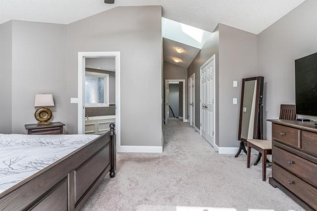 2035 47 Avenue Sw, House detached with 4 bedrooms, 3 bathrooms and 2 parking in Calgary AB | Image 29