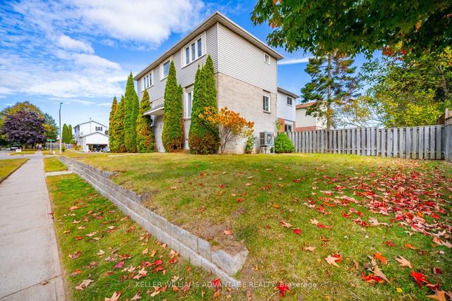 41 Firwood Ave, House detached with 3 bedrooms, 4 bathrooms and 6 parking in Clarington ON | Image 12