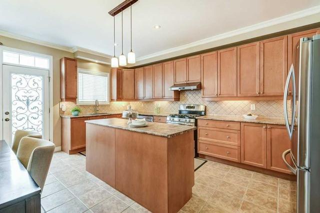 91 Doe Tr, House detached with 4 bedrooms, 5 bathrooms and 7 parking in Vaughan ON | Image 36