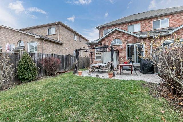 136 Blue Willow Dr, House semidetached with 3 bedrooms, 4 bathrooms and 3 parking in Vaughan ON | Image 30