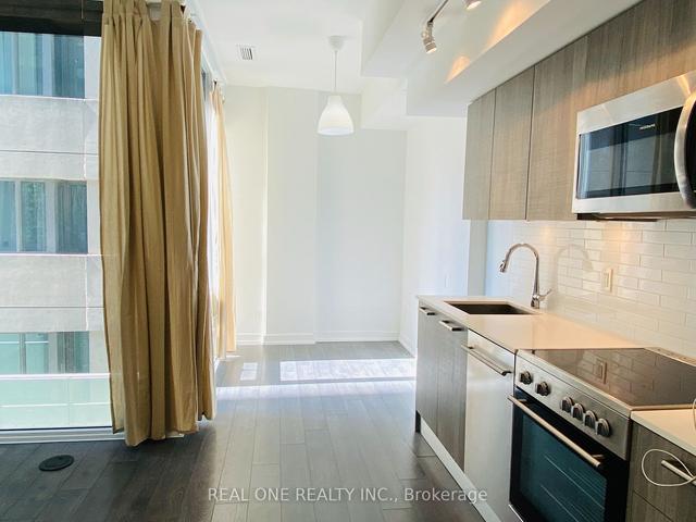 312 - 28 Wellesley St E, Condo with 0 bedrooms, 1 bathrooms and 0 parking in Toronto ON | Image 5
