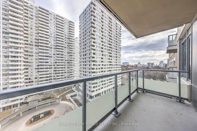1011 - 50 Dunfield Ave, Condo with 2 bedrooms, 2 bathrooms and 1 parking in Toronto ON | Image 16
