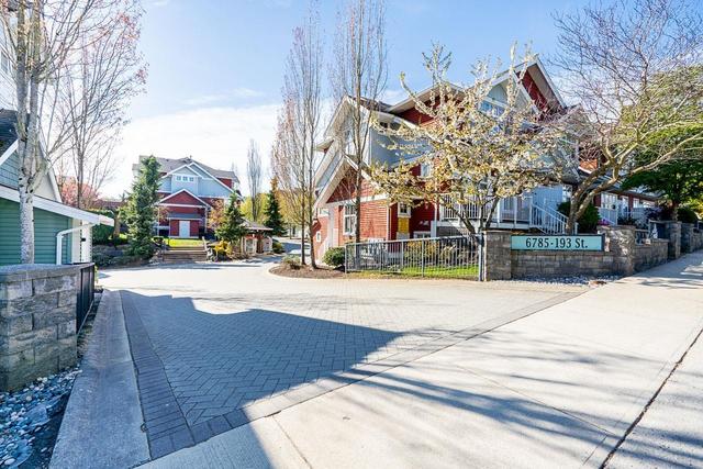 36 - 6785 193 Street, House attached with 3 bedrooms, 3 bathrooms and 3 parking in Surrey BC | Image 2