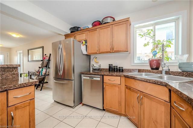 7 - 365 Watson Pkwy N, Townhouse with 3 bedrooms, 4 bathrooms and 2 parking in Guelph ON | Image 38