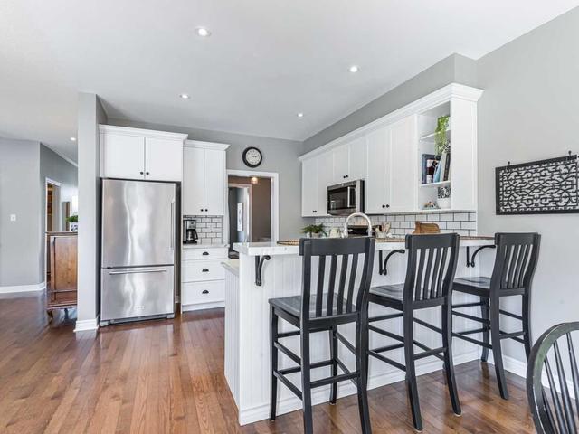 6 Brownscombe Cres, House detached with 3 bedrooms, 3 bathrooms and 6 parking in Uxbridge ON | Image 34
