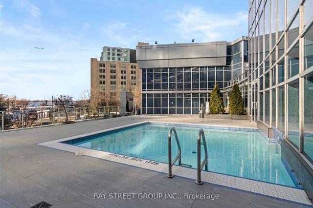 607 - 8 York St, Condo with 1 bedrooms, 1 bathrooms and 0 parking in Toronto ON | Image 4