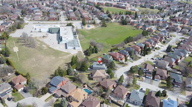 50 Delancey Cres, House detached with 4 bedrooms, 3 bathrooms and 6 parking in Markham ON | Image 33