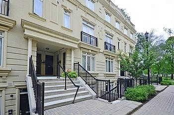 th25 - 88 Carr St, Townhouse with 2 bedrooms, 2 bathrooms and 1 parking in Toronto ON | Image 1