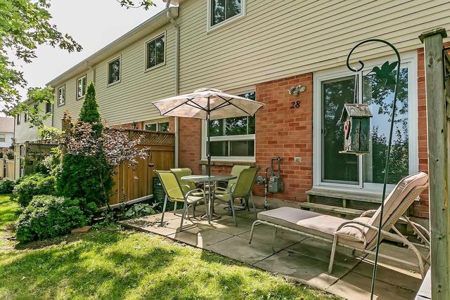 28 - 1222 Kirstie Crt, Townhouse with 3 bedrooms, 2 bathrooms and 1 parking in Oakville ON | Image 20
