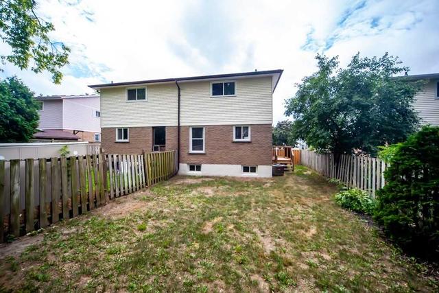 423 Laguna St, House semidetached with 3 bedrooms, 2 bathrooms and 2 parking in Oshawa ON | Image 35