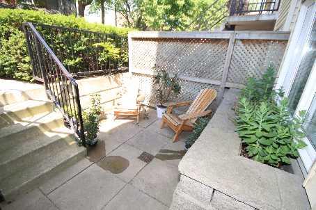 th115 - 208 Niagara St, Townhouse with 2 bedrooms, 2 bathrooms and 1 parking in Toronto ON | Image 2