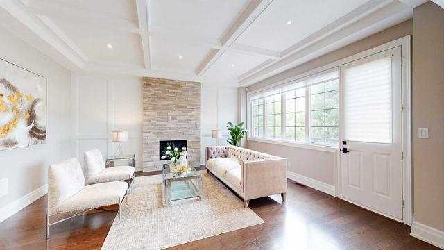 116 Frontenac Ave, House detached with 5 bedrooms, 5 bathrooms and 6 parking in Toronto ON | Image 17