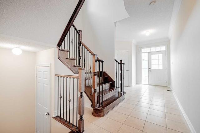 63 Trudeau Dr, House detached with 4 bedrooms, 3 bathrooms and 4 parking in Vaughan ON | Image 12