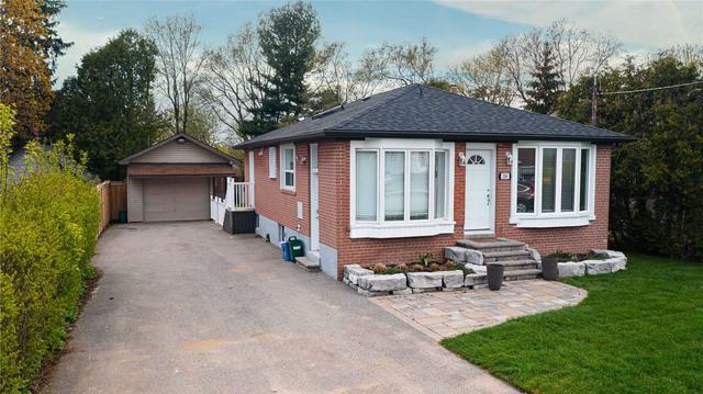 204 Craydon Rd, House detached with 2 bedrooms, 3 bathrooms and 7 parking in Whitby ON | Image 1