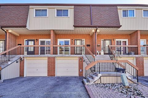 11 - 152 Homestead Rd, Townhouse with 3 bedrooms, 2 bathrooms and 2 parking in Toronto ON | Card Image